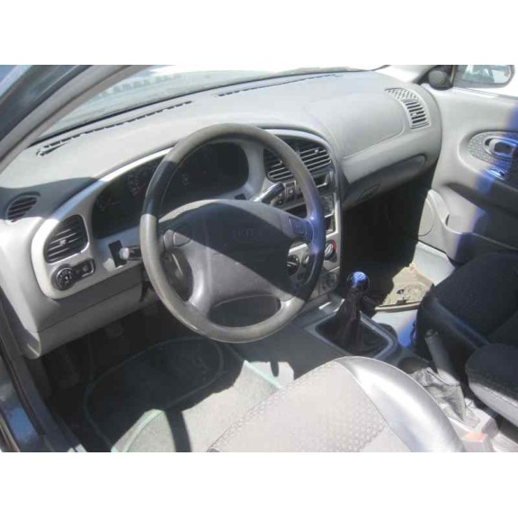 kia shuma ii del año 2002