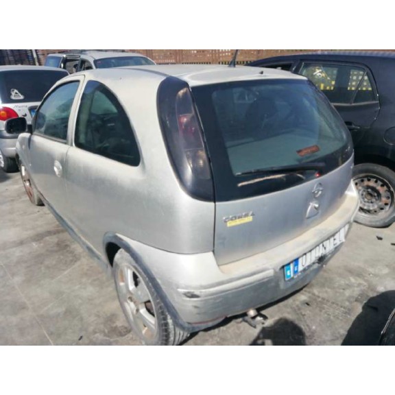 opel corsa c del año 2004
