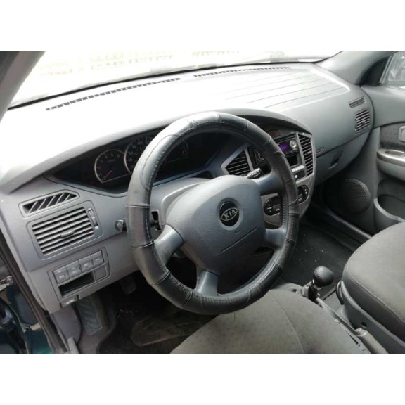 kia carens del año 2003