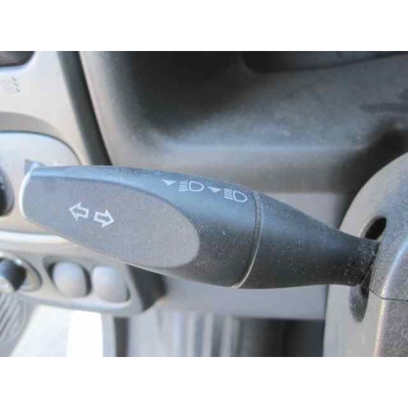 ford transit mod.2000 caja abierta del año 2005