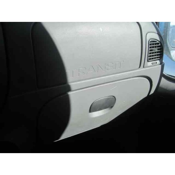 ford transit mod.2000 caja abierta del año 2005