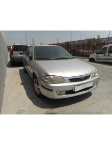 mazda 323 berlina f/s (bj) del año 2000