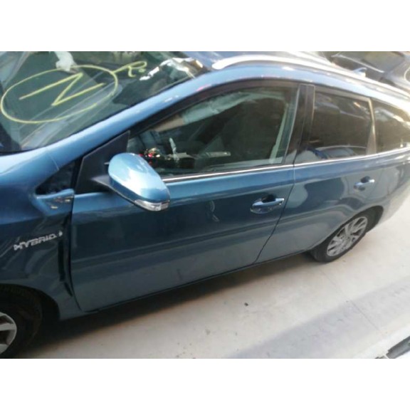 toyota auris touring sports (e18) del año 2016