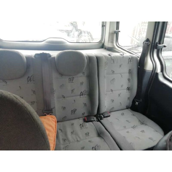 peugeot partner (s1) del año 2001