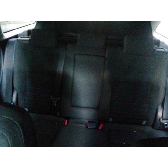 toyota auris touring sports (e18) del año 2016