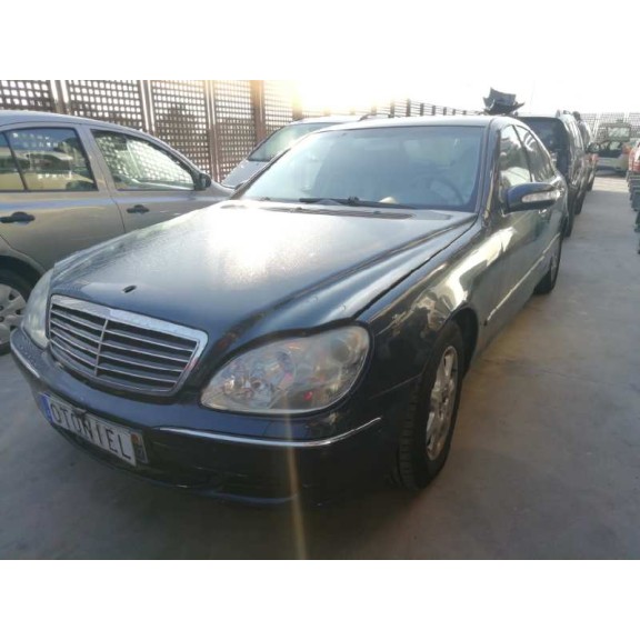 mercedes-benz clase s (w220) berlina del año 2004
