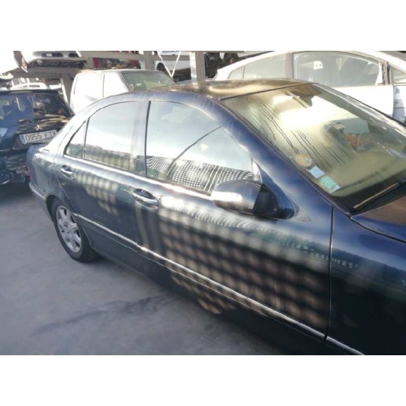 mercedes-benz clase s (w220) berlina del año 2004