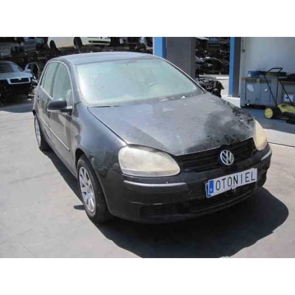 volkswagen golf v berlina (1k1) del año 2007