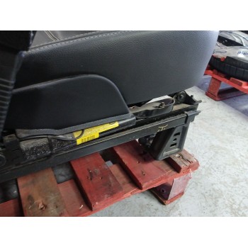Recambio de asiento delantero izquierdo para ford kuga i 2.5 4x4 referencia OEM IAM   