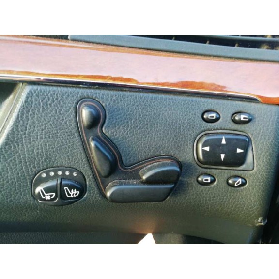 mercedes-benz clase s (w220) berlina del año 2004