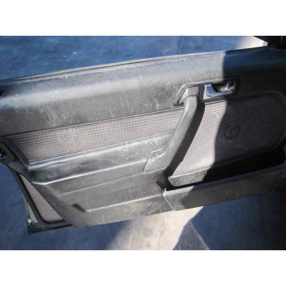 mercedes-benz clase c (w201) berlina del año 1990