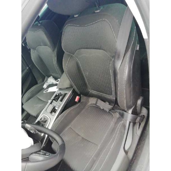 renault megane iv berlina 5p del año 2017