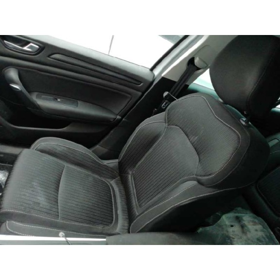 renault megane iv berlina 5p del año 2017