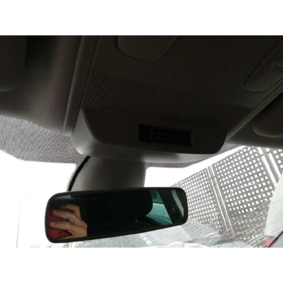 renault megane iv berlina 5p del año 2017