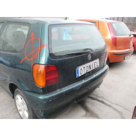volkswagen polo berlina (6n1) del año 1995