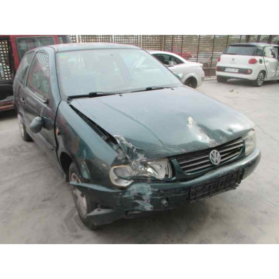 volkswagen polo berlina (6n1) del año 1995