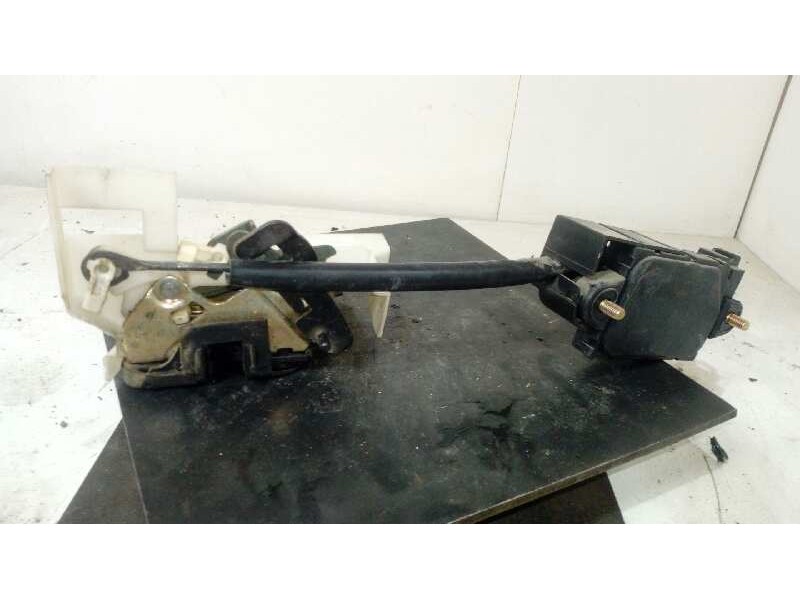 Recambio de cerradura puerta trasera izquierda para hyundai sonata (y4) 2.7 v6 gls referencia OEM IAM   