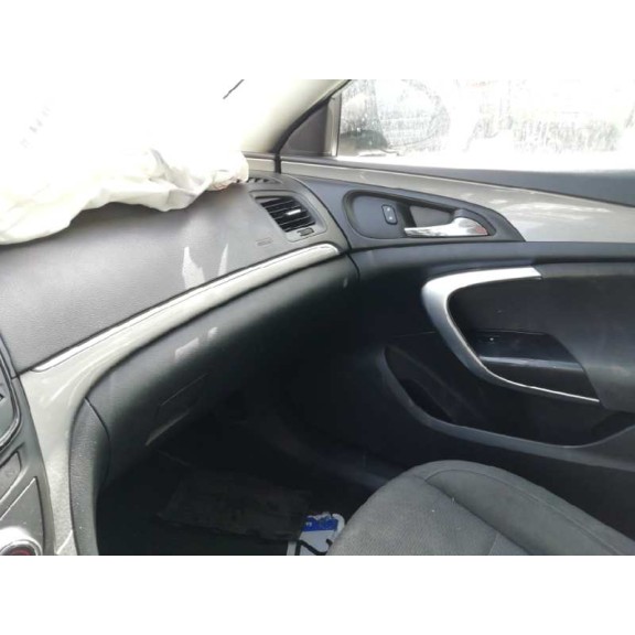 opel insignia berlina del año 2014