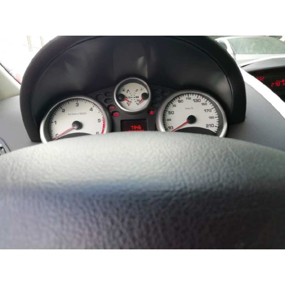 peugeot 207 del año 2006