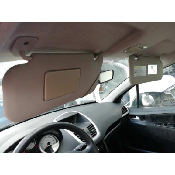 peugeot 207 del año 2006