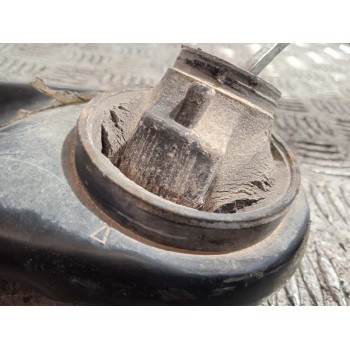 Recambio de brazo suspension inferior delantero izquierdo para toyota urban cruiser active referencia OEM IAM  SILENTBLOCK MAL 