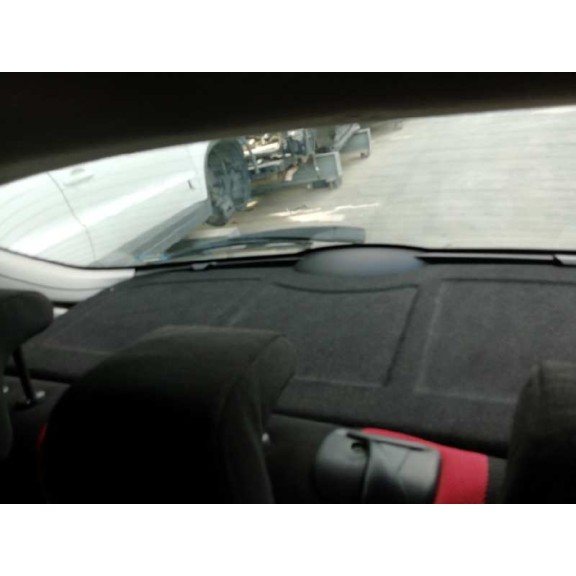 peugeot 207 del año 2006