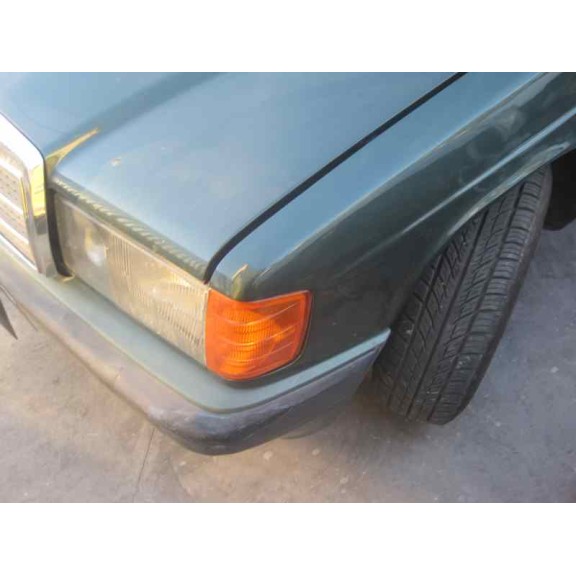 mercedes-benz clase c (w201) berlina del año 1992