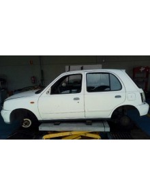 nissan micra (k11) del año 2002 2