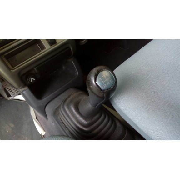 nissan micra (k11) del año 2002