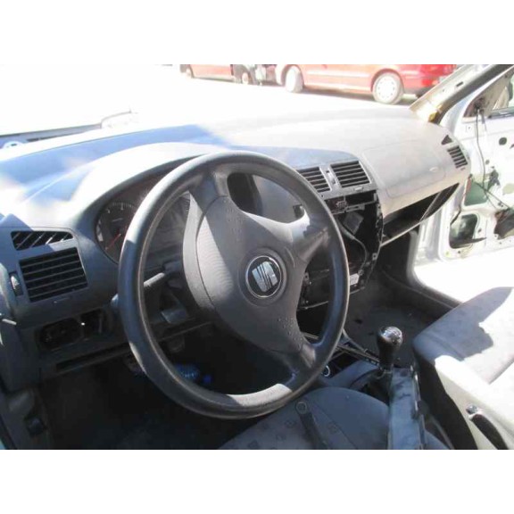 seat ibiza (6k1) del año 2000