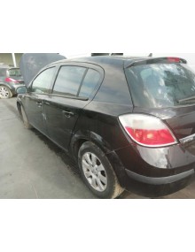 opel astra h berlina del año 2004