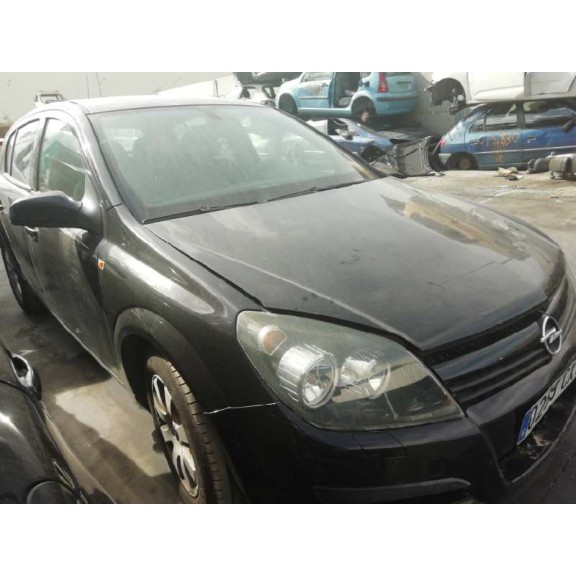 opel astra h berlina del año 2004