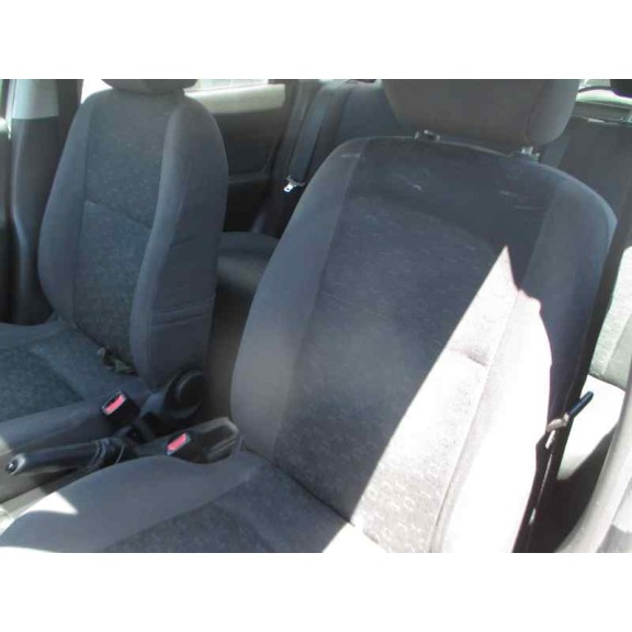 ford focus turnier (cak) del año 2002