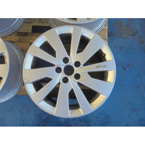 seat toledo (kg3) del año 2013