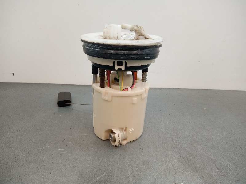 Recambio de aforador para ford fiesta (cb1) ambiente referencia OEM IAM 8V519H307CA 4 PINES 