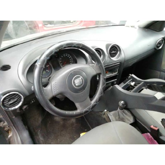 seat cordoba berlina (6l2) del año 2004