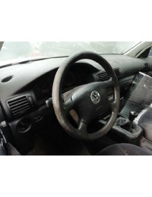 volkswagen passat berlina (3b2) del año 2000 2