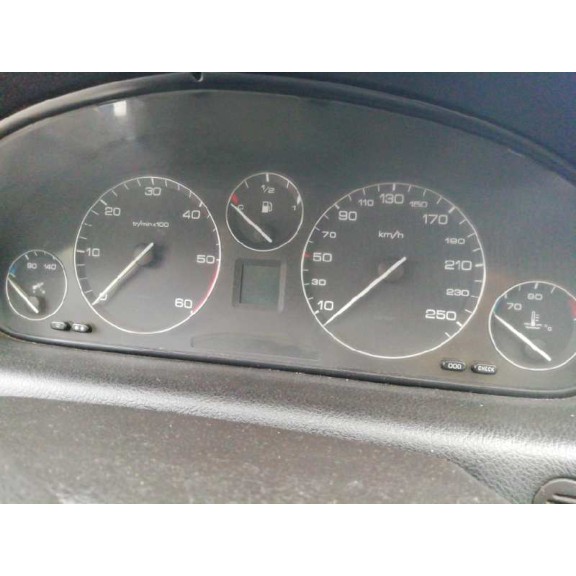 peugeot 607 (s1) del año 2001