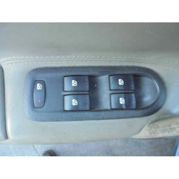 renault scenic ii del año 2004