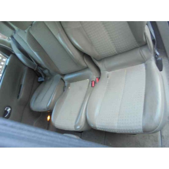 renault scenic ii del año 2004