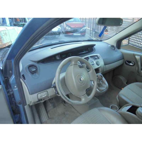 renault scenic ii del año 2004