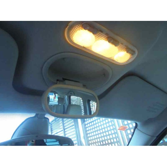 renault scenic ii del año 2004