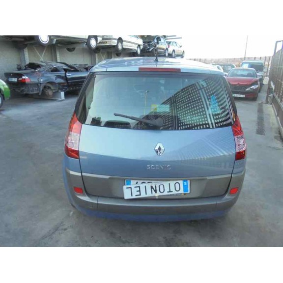 renault scenic ii del año 2004