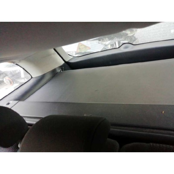 toyota avensis wagon (t25) del año 2006