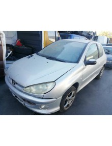 peugeot 206 berlina del año 2003