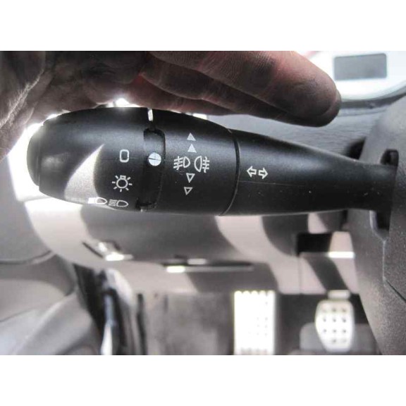 peugeot 307 cc (s2) del año 2006