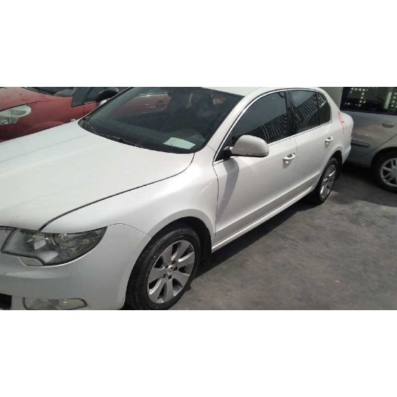 skoda suberb (3t4) del año 2009