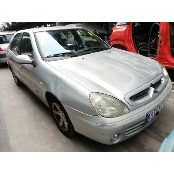 citroën xsara berlina del año 2004