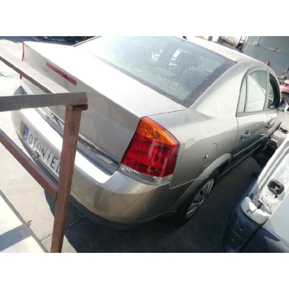 opel vectra c berlina del año 2003