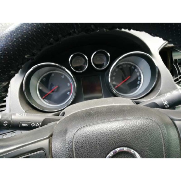 opel insignia sports tourer del año 2010